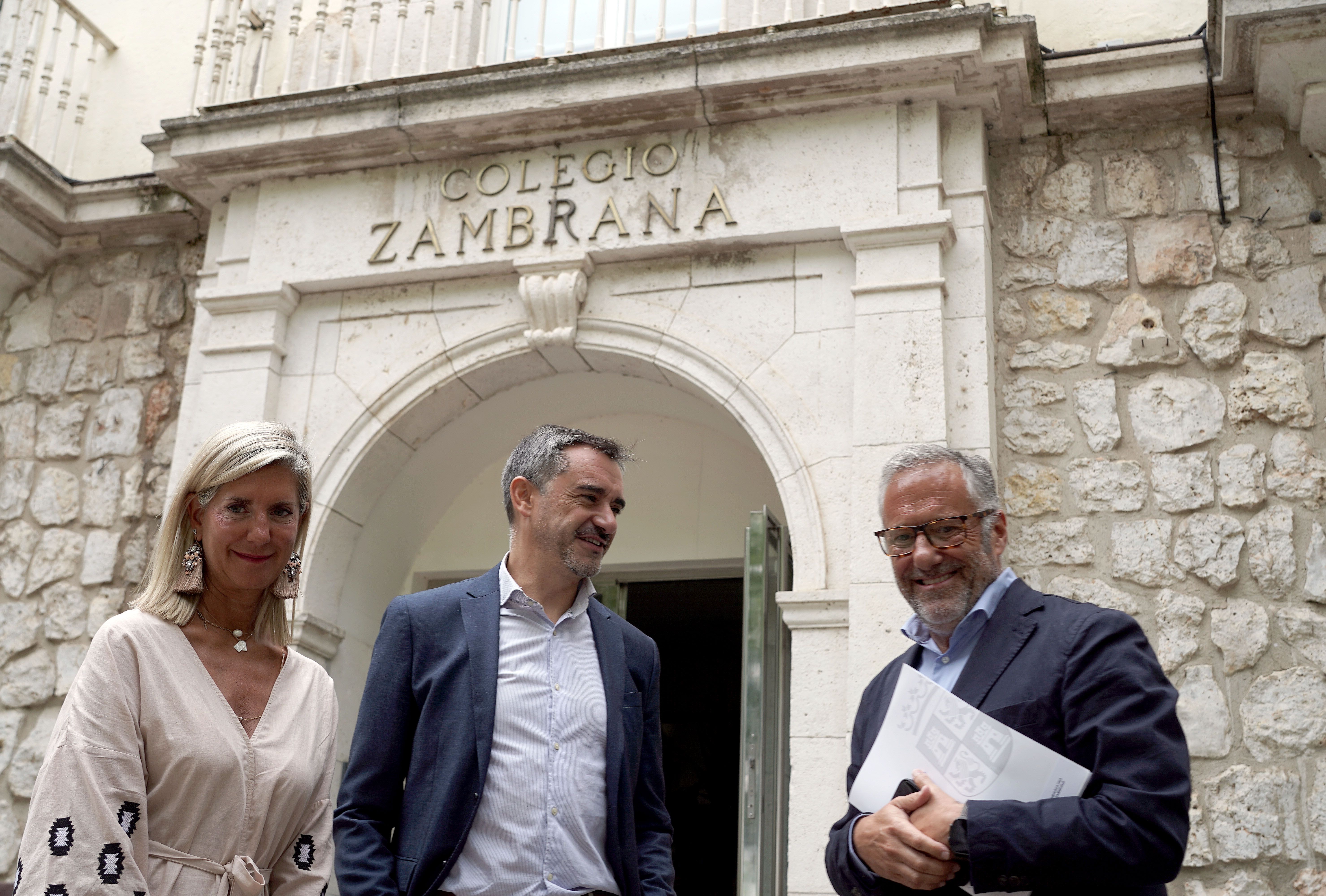 Pollán visitó este martes el centro de menores Zambrana de Valladolid. | ICAL