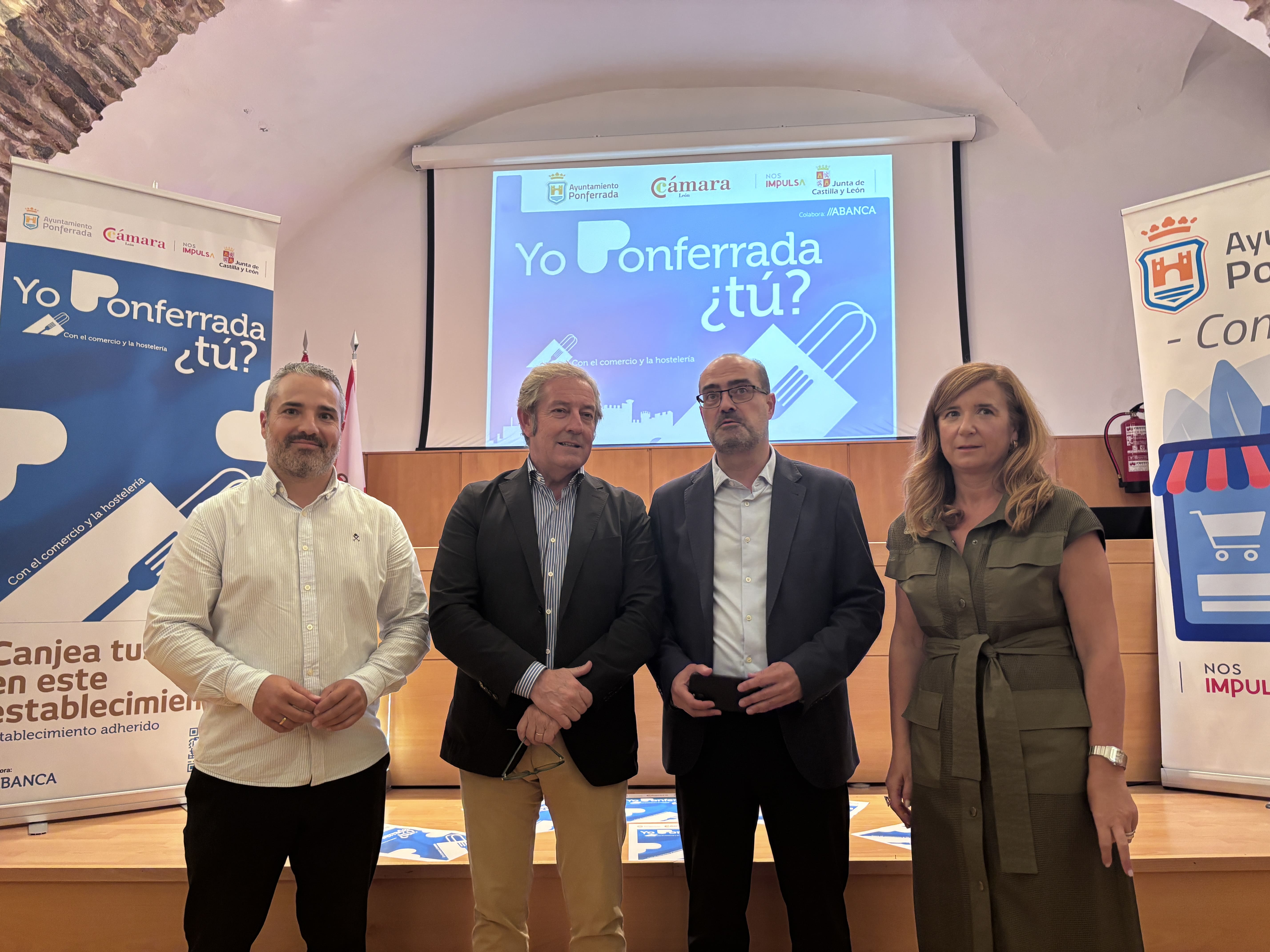 Presentación de la nueva edición de la campaña ‘Yo Ponferrada, ¿tú?’. | JAVIER FERNÁNDEZ Presentación de la nueva edición de la campaña ‘Yo Ponferrada, ¿tú?’. | JAVIER FERNÁNDEZ