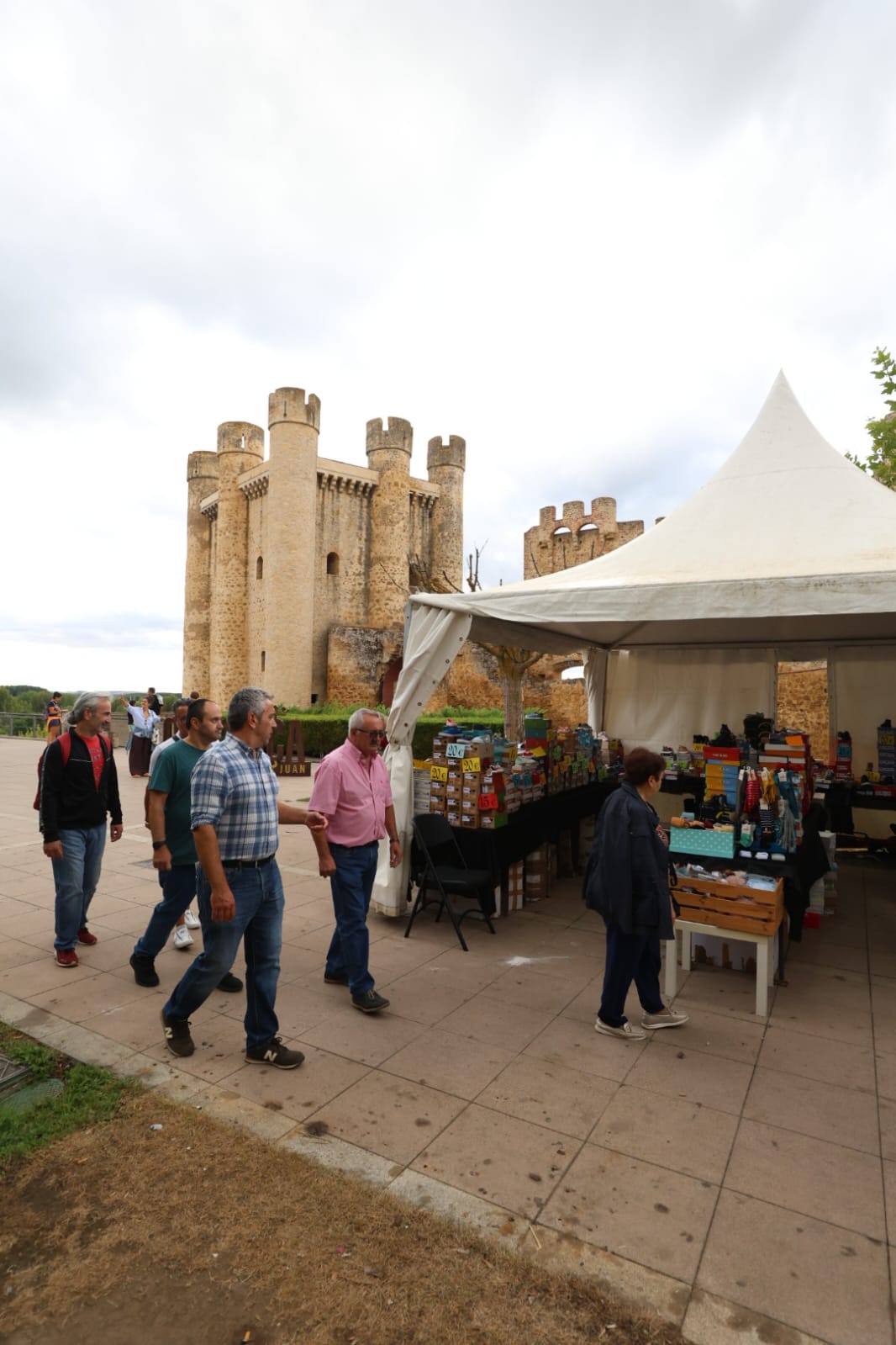 Feria del Stock de Valencia de Don Juan. | FERNANDO OTERO