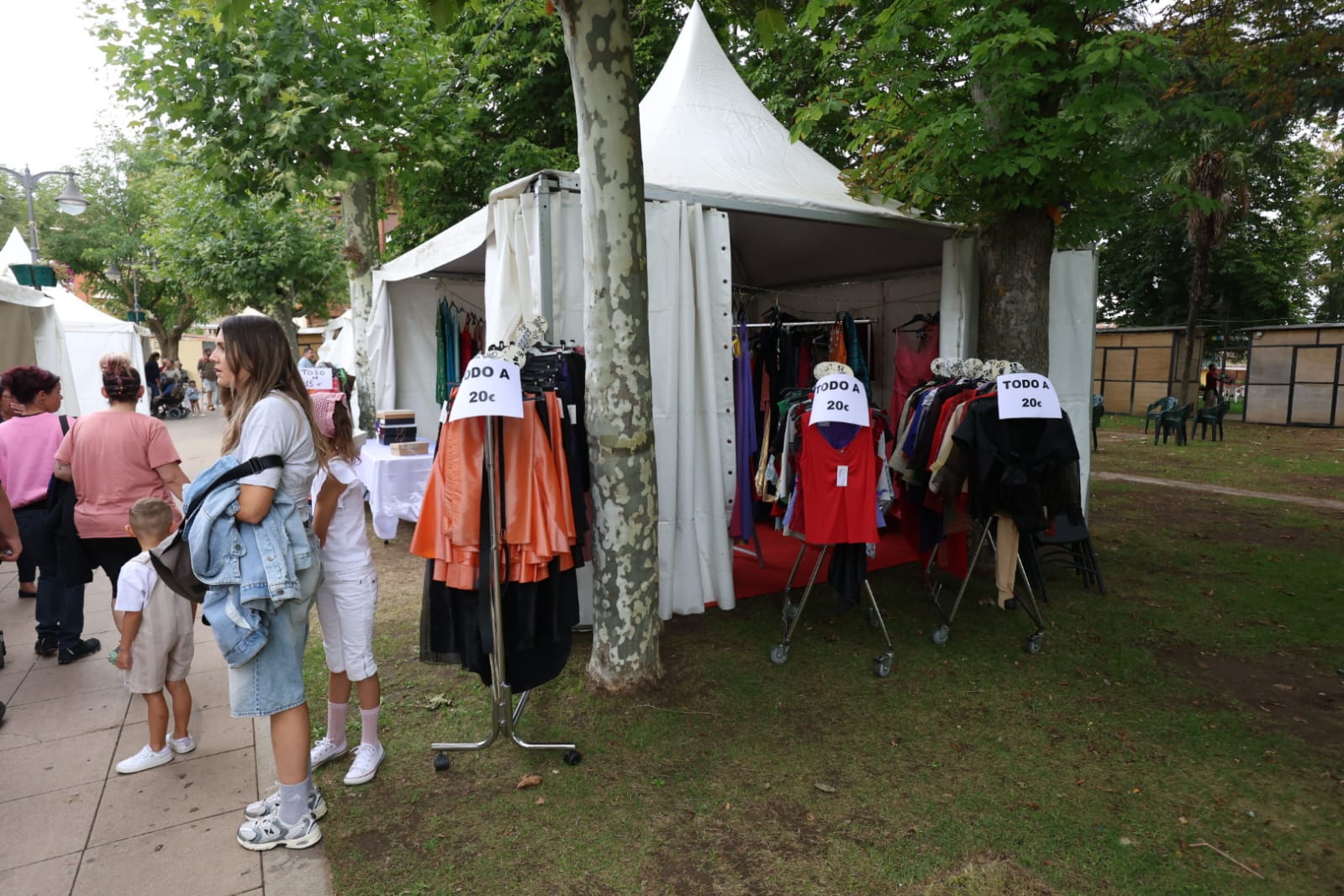 Feria del Stock de Valencia de Don Juan. | FERNANDO OTERO