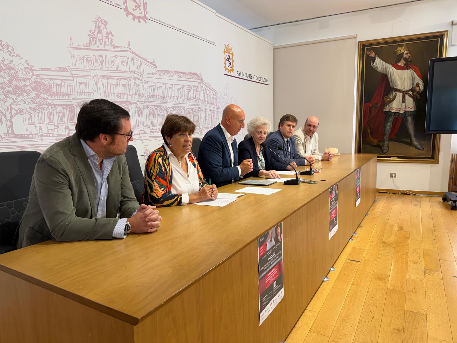 Un instante de la presentación del XXII Curso para pianistas y directores de la Fundación Eutherpe. | SAÚL ARÉN