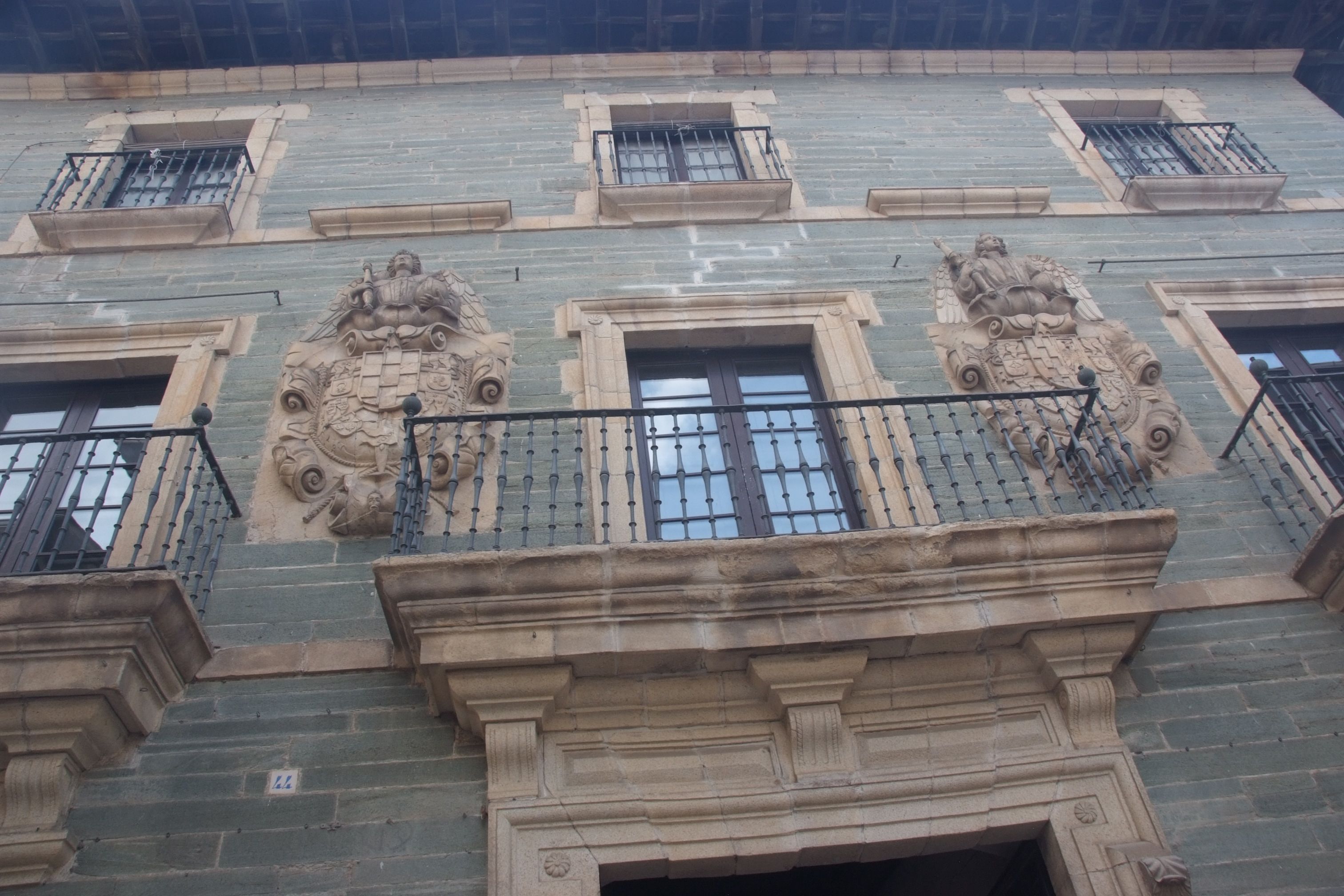 Palacio de los Álvarez de Toledo en Villafranca fotografiado por Ramón Cela. 