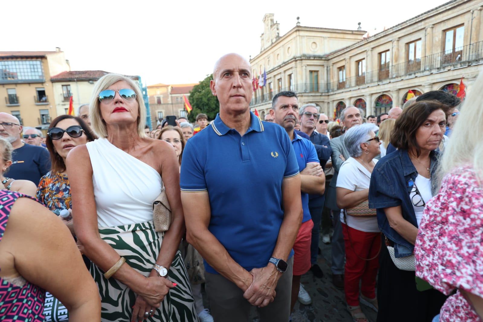 La concentración por Ceuta en León, en imágenes 