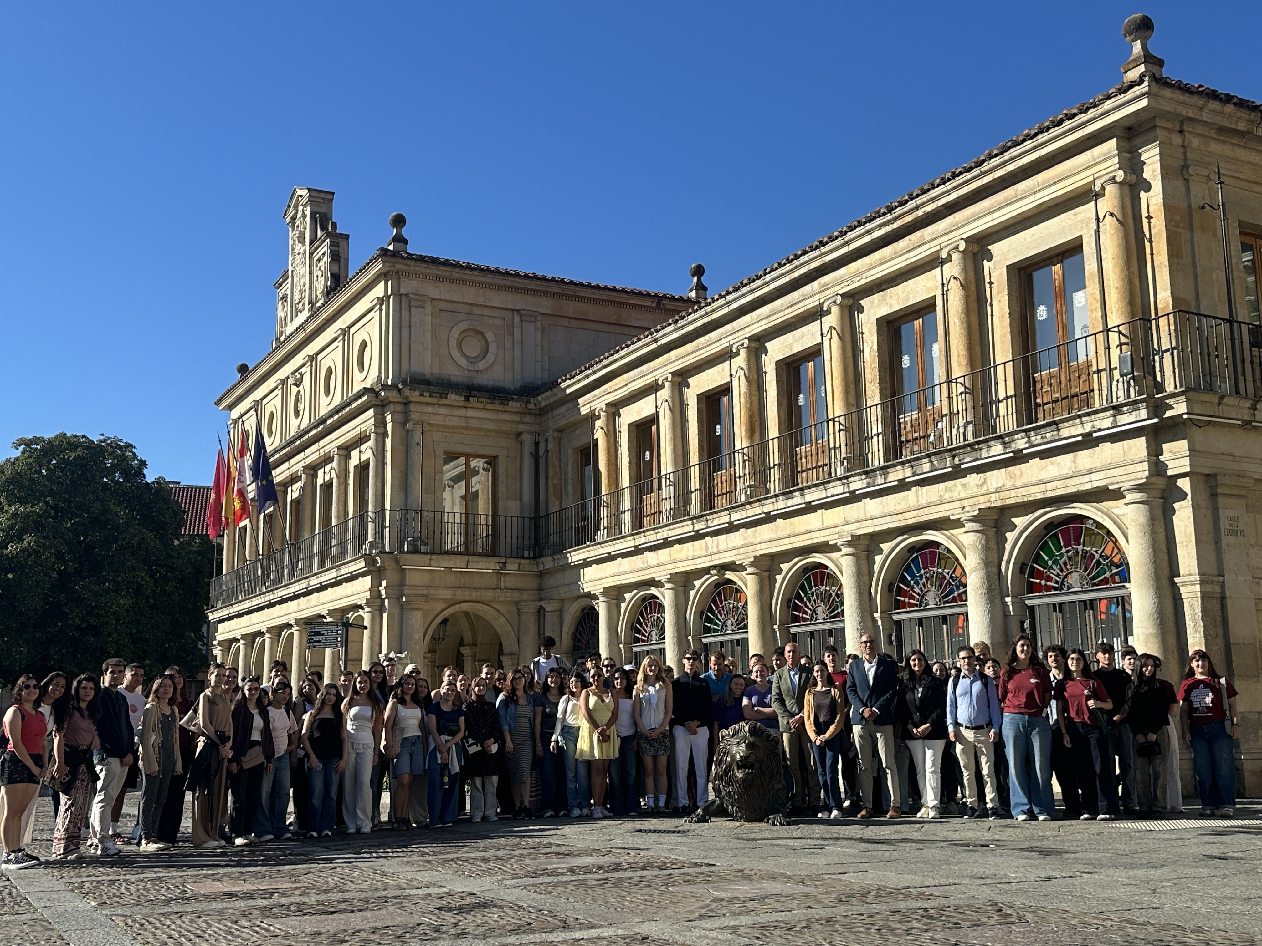 El alcalde de León da la bienvenida a los nuevos estudiantes internacionales de la ULE | L.N.C.