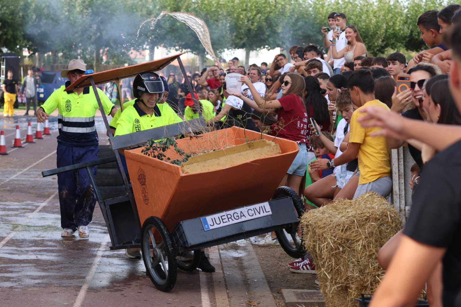 Carrera de camas en Santa María del Páramo 
