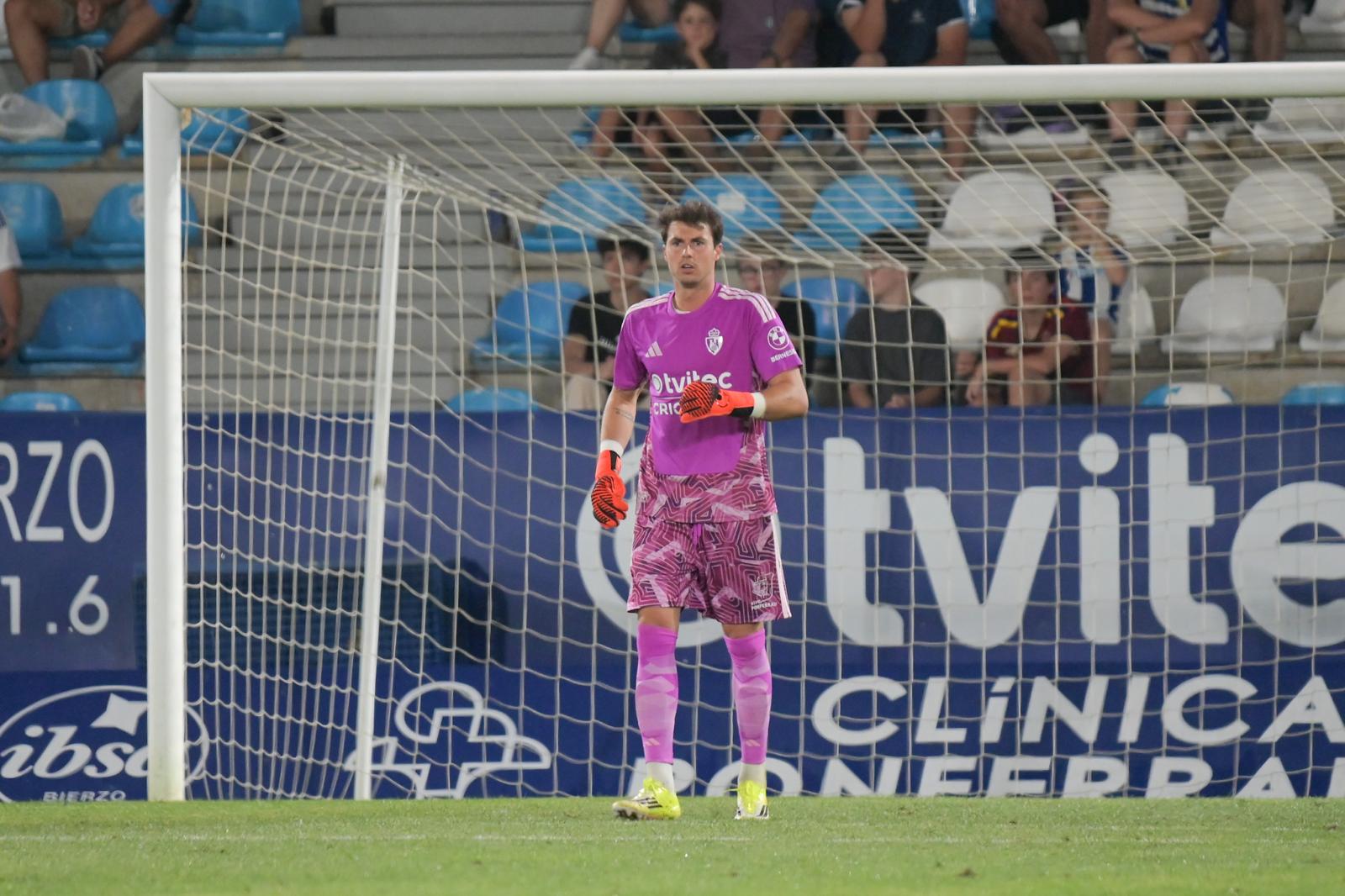 La Deportiva no pudo pasar del empate ante el Lugo en el debut del equipo en El Toralín  REPORTAJE GRÁFICO QUINITO (115)