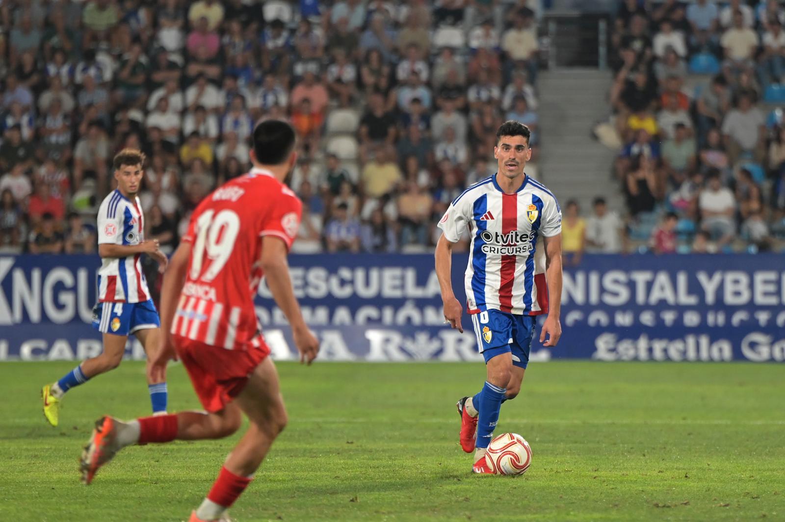 La Deportiva no pudo pasar del empate ante el Lugo en el debut del equipo en El Toralín  REPORTAJE GRÁFICO QUINITO (126)