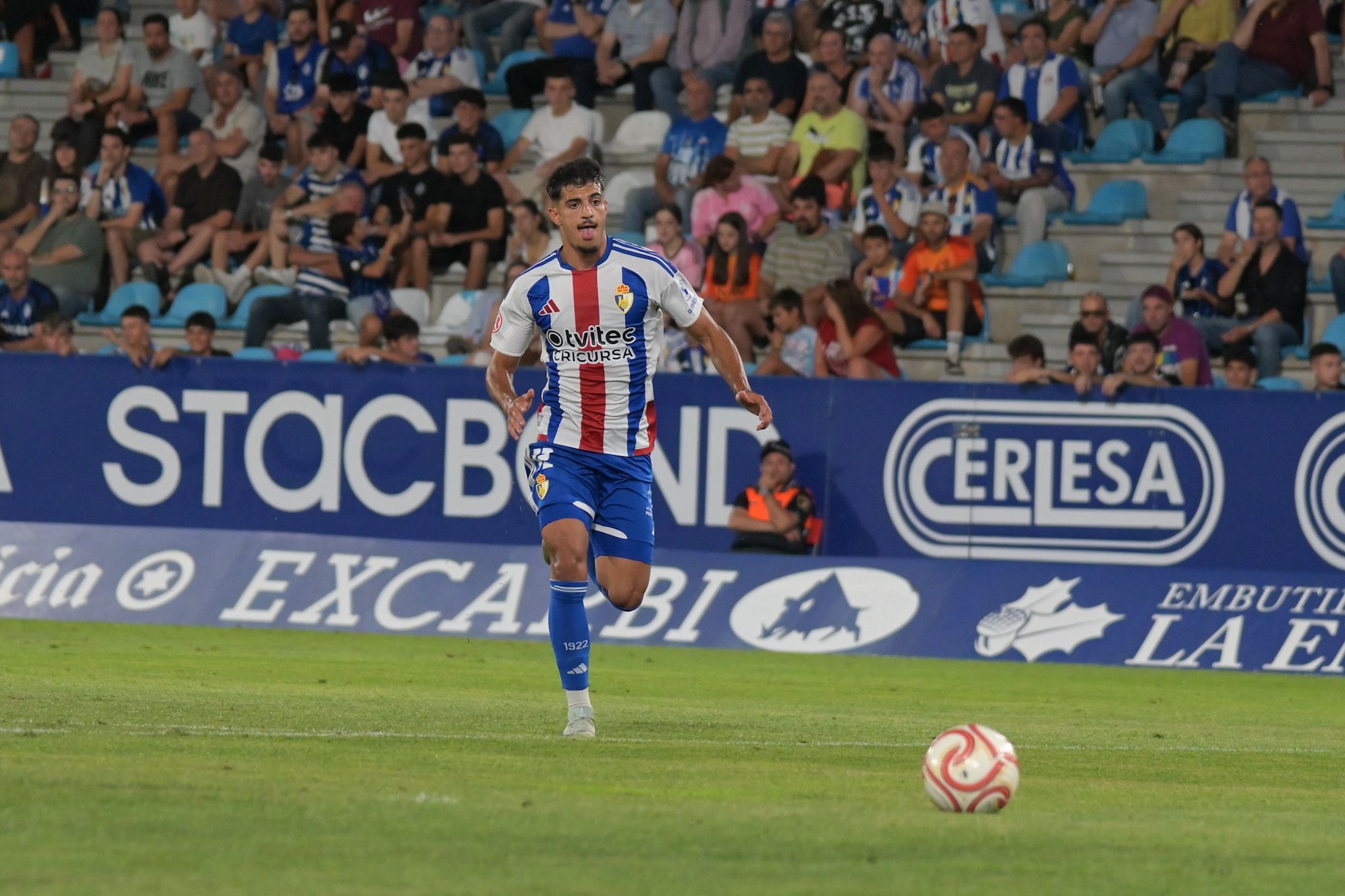 La Deportiva no pudo pasar del empate ante el Lugo en el debut del equipo en El Toralín  REPORTAJE GRÁFICO QUINITO (11)