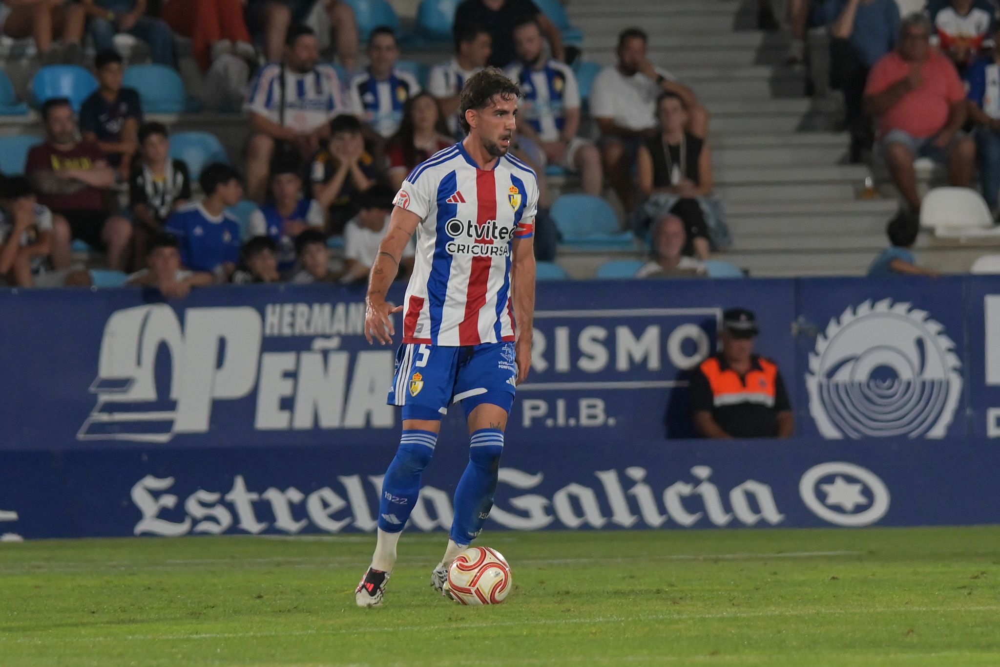 La Deportiva no pudo pasar del empate ante el Lugo en el debut del equipo en El Toralín  REPORTAJE GRÁFICO QUINITO (31)