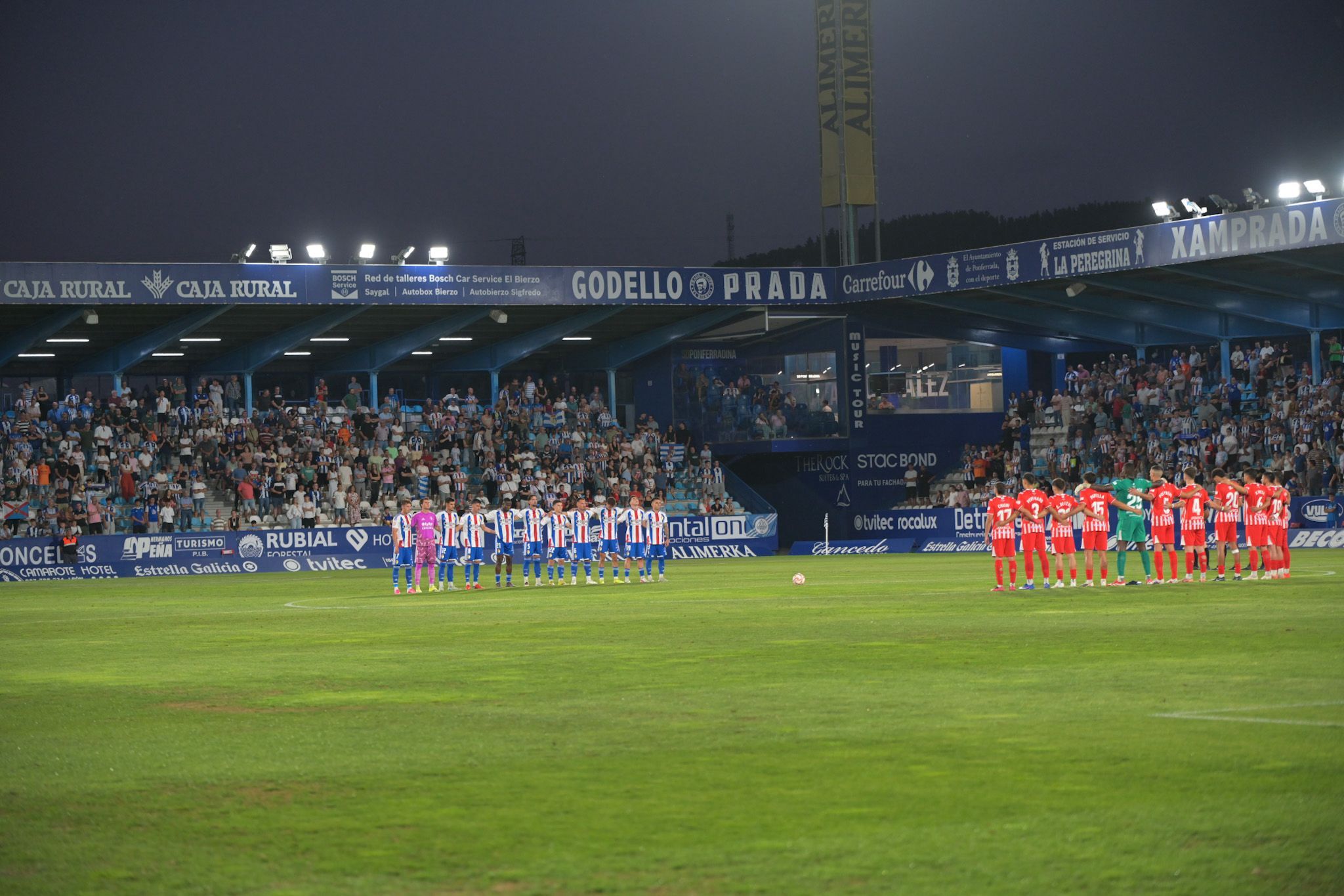 La Deportiva no pudo pasar del empate ante el Lugo en el debut del equipo en El Toralín  REPORTAJE GRÁFICO QUINITO (66)