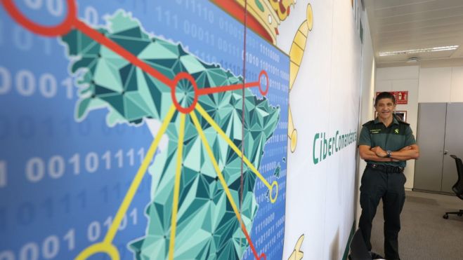 Coronel jefe de la Cibercomandancia de la Guardia Civil Coronel jefe de la Cibercomandancia de la Guardia Civil