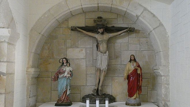El Crucificado con cuatro clavos (siglo XIII). El Crucificado con cuatro clavos (siglo XIII).