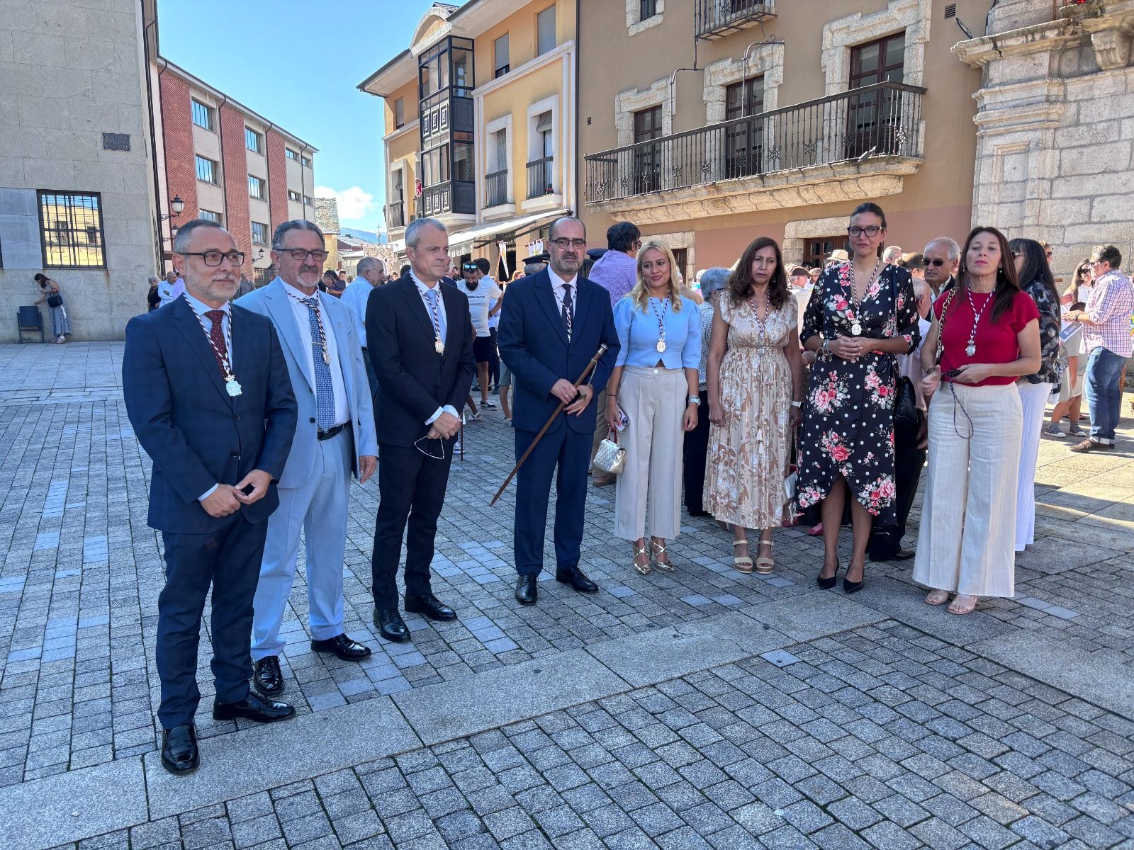 Celebración de los actos por el Día de la Encinina en Ponferrada. | JAVIER FERNÁNDEZ Celebración de los actos por el Día de la Encinina en Ponferrada. | JAVIER FERNÁNDEZ