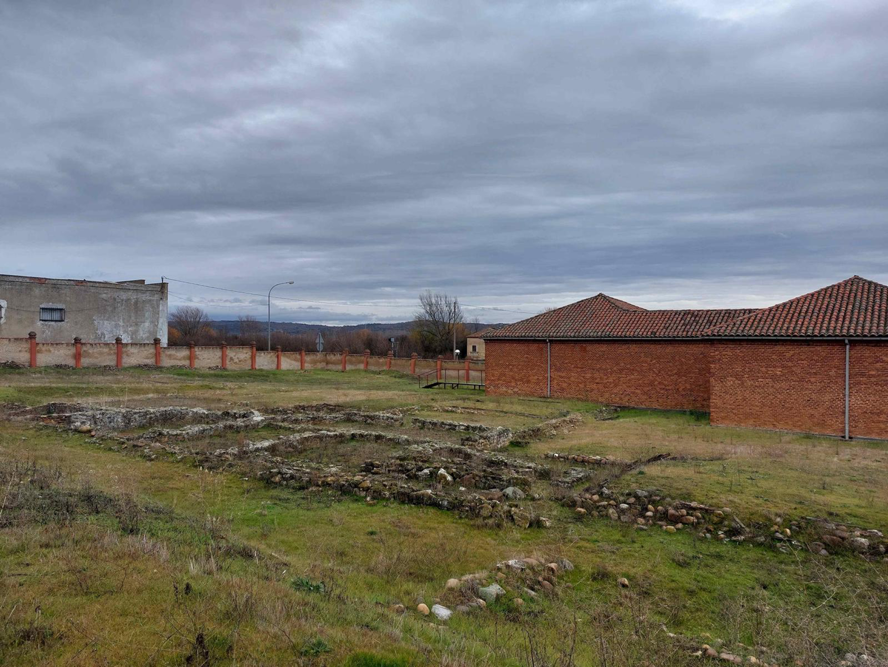 Así luce en la actualidad esta villa romana ubicada en la localidad leonesa de Navatejera y objeto de la ayuda estatal. | L.N.C.
