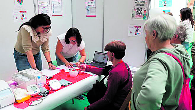 Detalle de la III Feria de la Salud de Villaquilambre. | FERNANDO OTERO