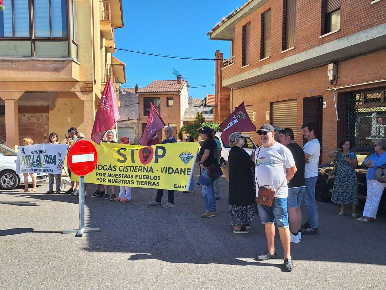 Un instante de la protesta organizada por EslaVIDA en el marco de la celebración del Gran Concejo. | L.N.C.