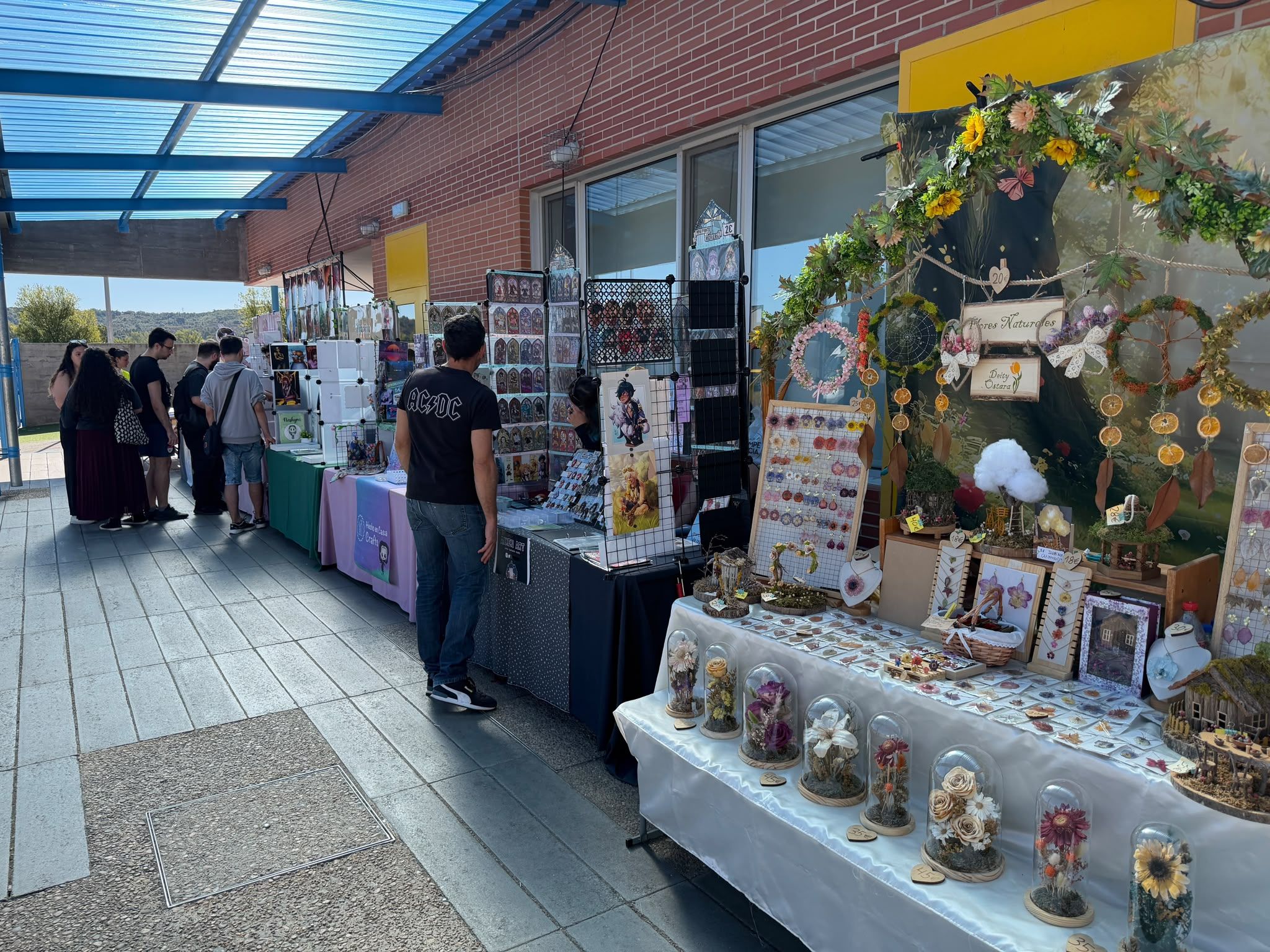 Los más jóvenes disfrutan del 'Findexoven' en Villaobispo 