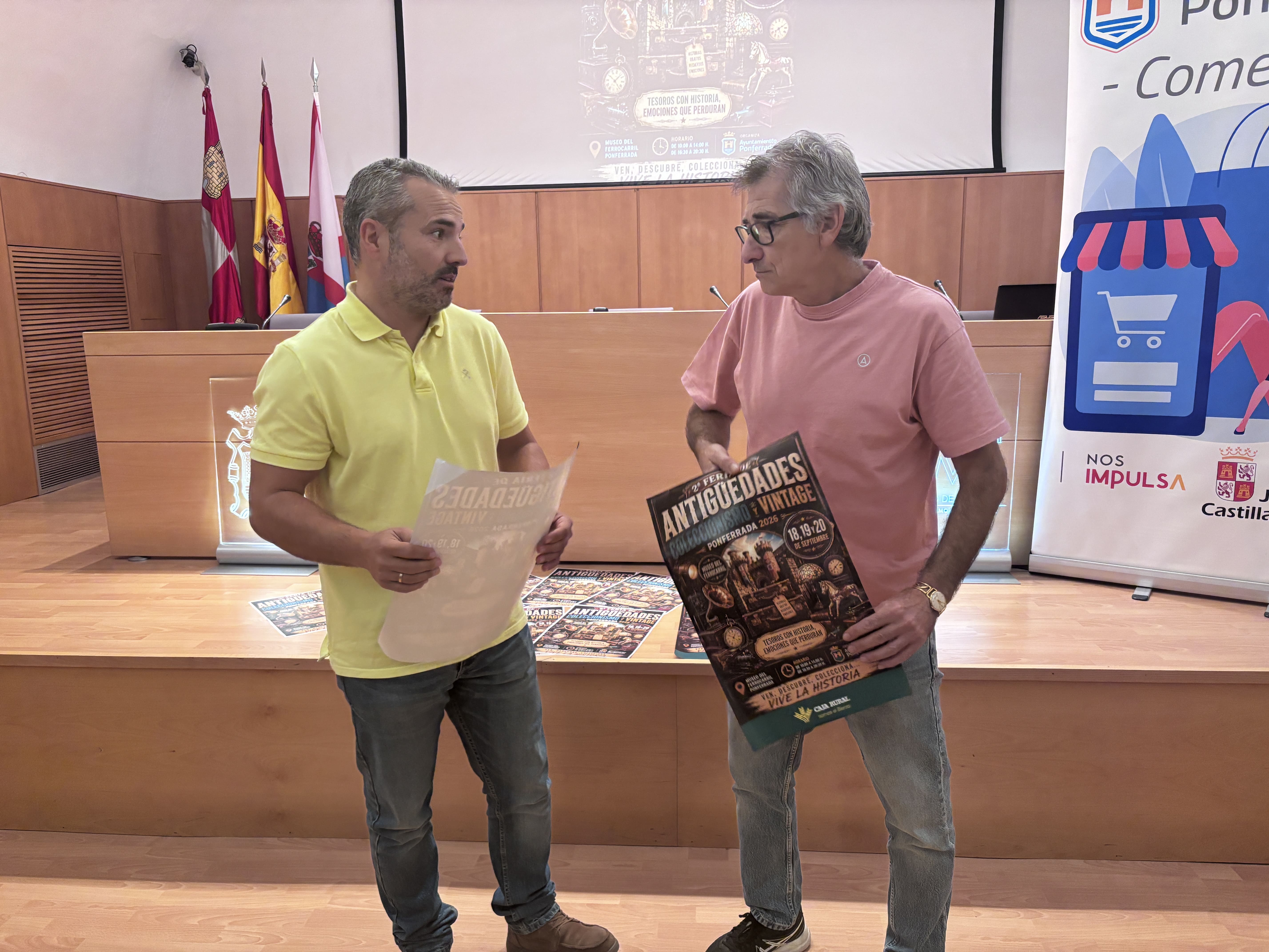 Presentación de la II Feria de Antigüedades, Coleccionismo y Vintage. | JAVIER FERNÁNDEZ
