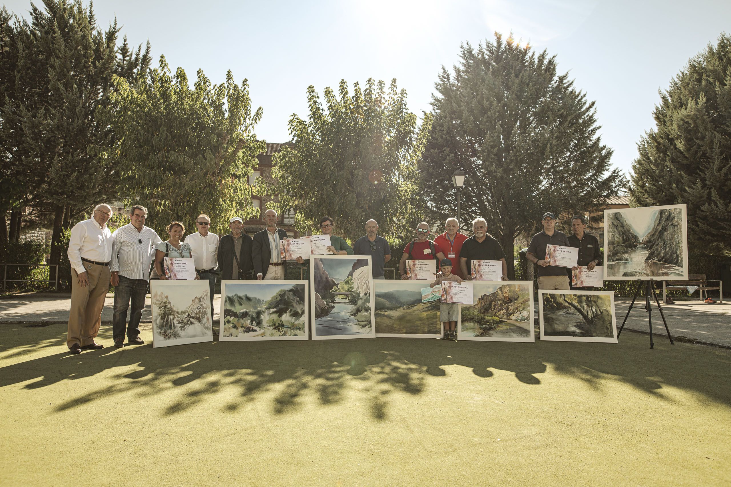 Foto de familia de los premiados en el Certamen de la Fundación Monteleón