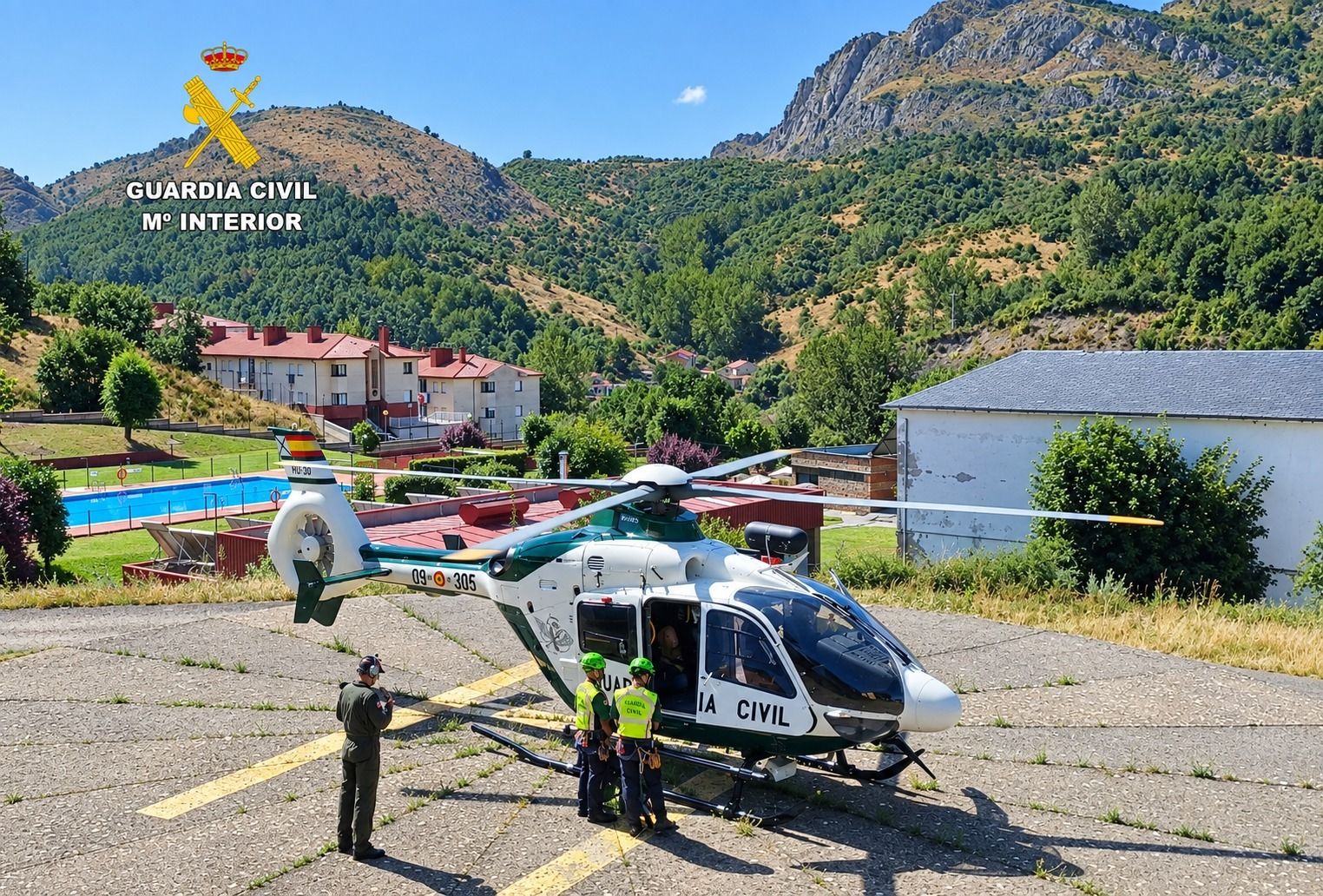 Despliegue de la Guardia Civil para rescatar a los dos senderistas que pidieron ayuda. | GC