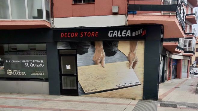 Mural elaborado por Román Díaz del Valle para la empresa Galea Decor Store Mural elaborado por Román Díaz del Valle para la empresa Galea Decor Store
