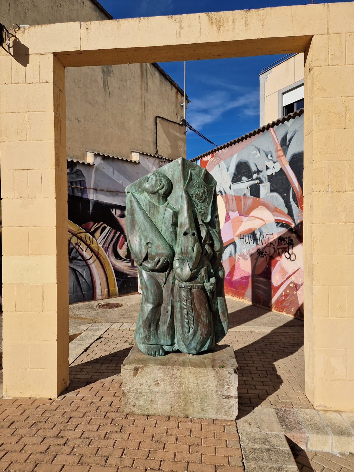 Astorga traslada el monumento a la Semana Santa a la propia plaza de la Semana Santa. | L.N.C.