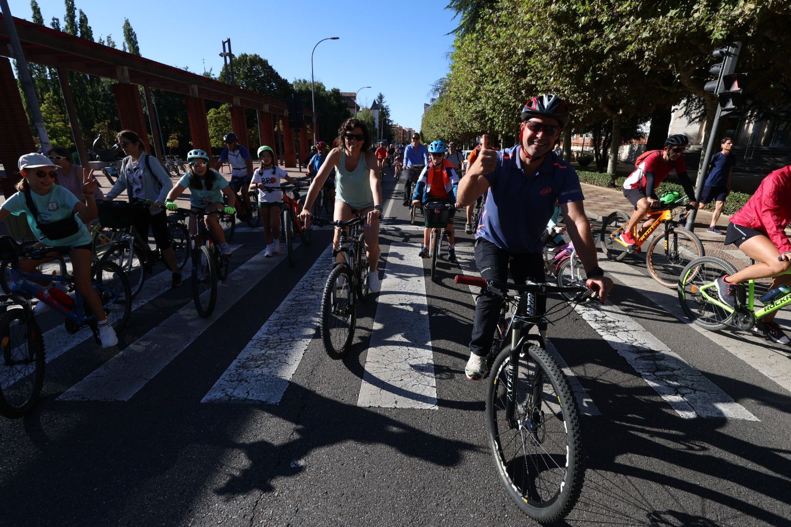 Día de la Bici en León. | FERNANDO OTERO