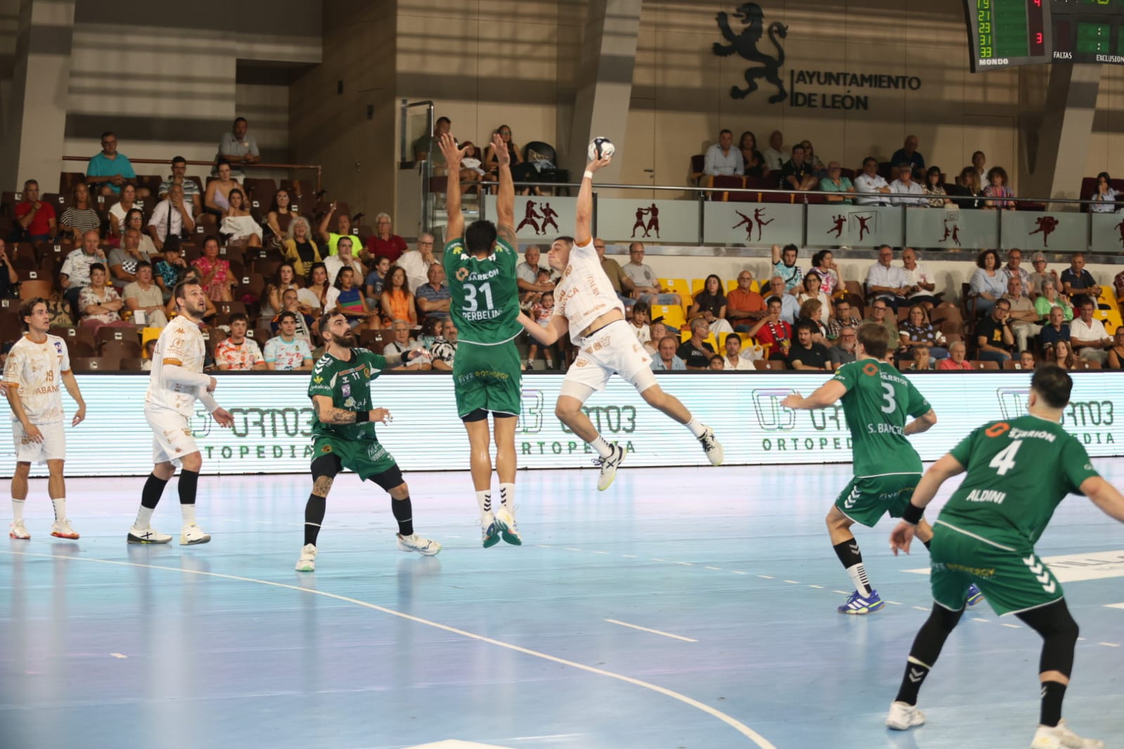 Ademar   Cuenca (7)