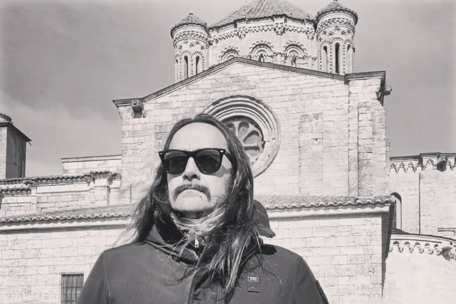 Daniel Buitrón, ilustrador.