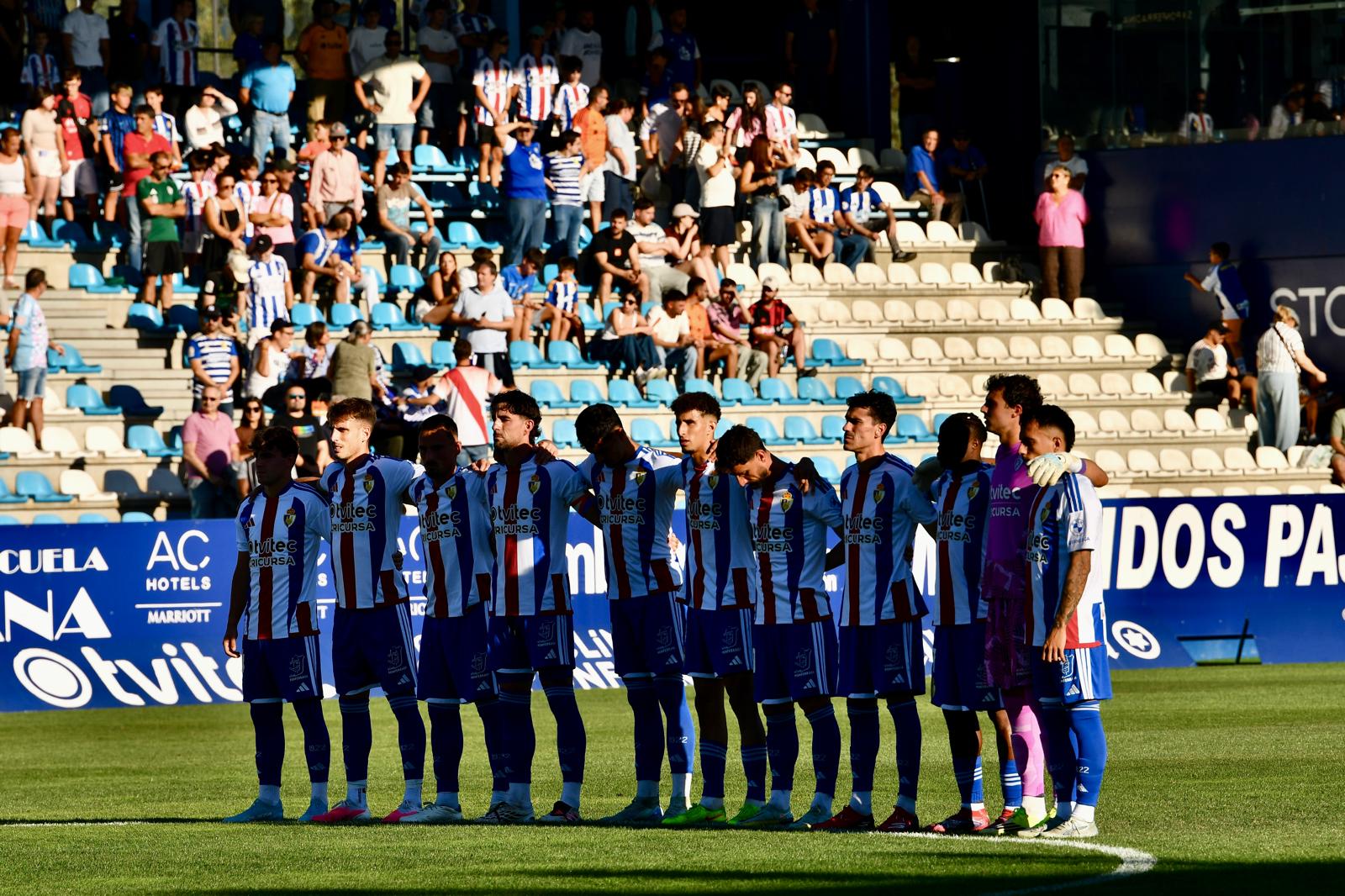 La Deportiva se llevó la victoria ante el Mérida tras jugar con uno menos toda la segunda parte. QUINITO (5)