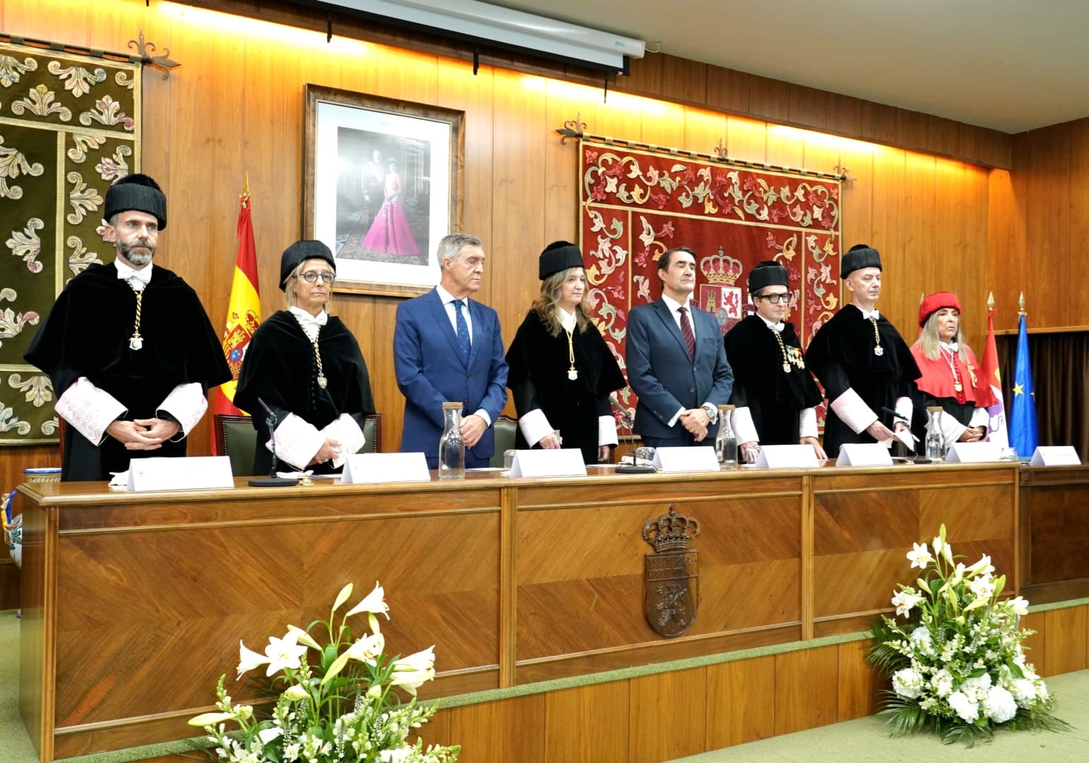 Un instante del acto de apertura del curso académico 2026 2027 de la Universidad de León. | L.N.C.