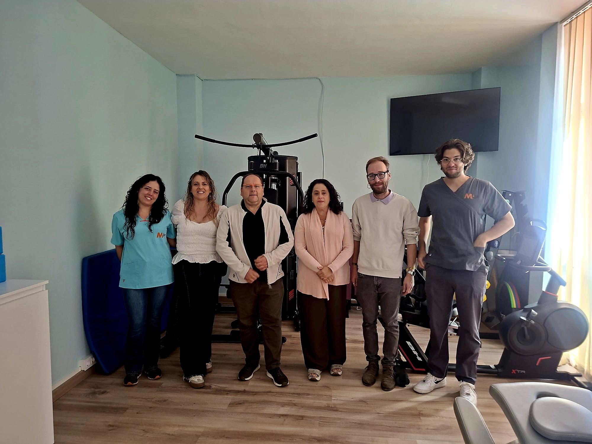 Inauguración del nuevo espacio de Esclerosis Múltiple León en La Bañeza. | L.N.C.