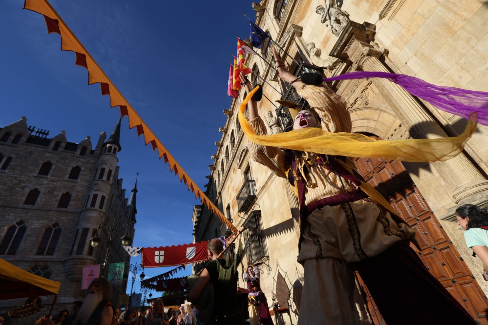 La inauguración del Mercado de las Tres Culturas, en imágenes