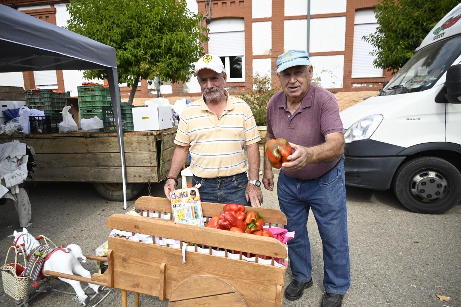 La Feria del Pimiento Morrón de Fresno de la Vega, en imágenes 
