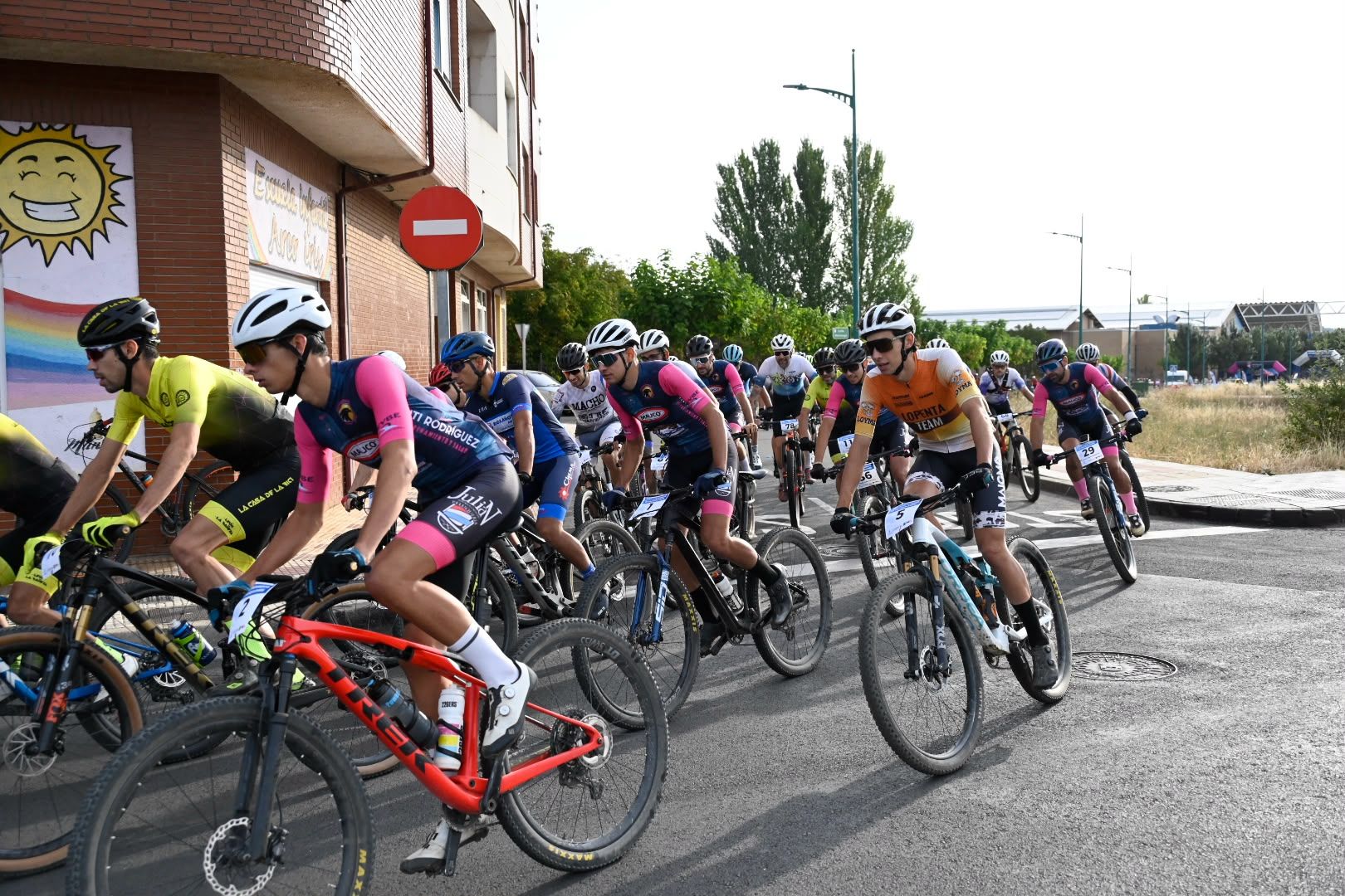 Villaquilambre volvió a vibrar con su III BTT y el día de la bici con un gran éxito de participación. SAÚL ARÉN (6)