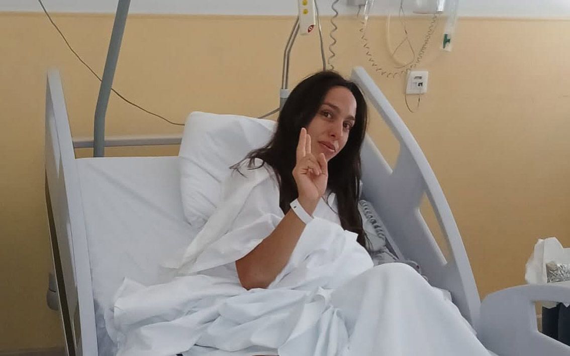 Priscila ya ha pasado por el quirófano y se muestra animada para iniciar la rehabilitación. 