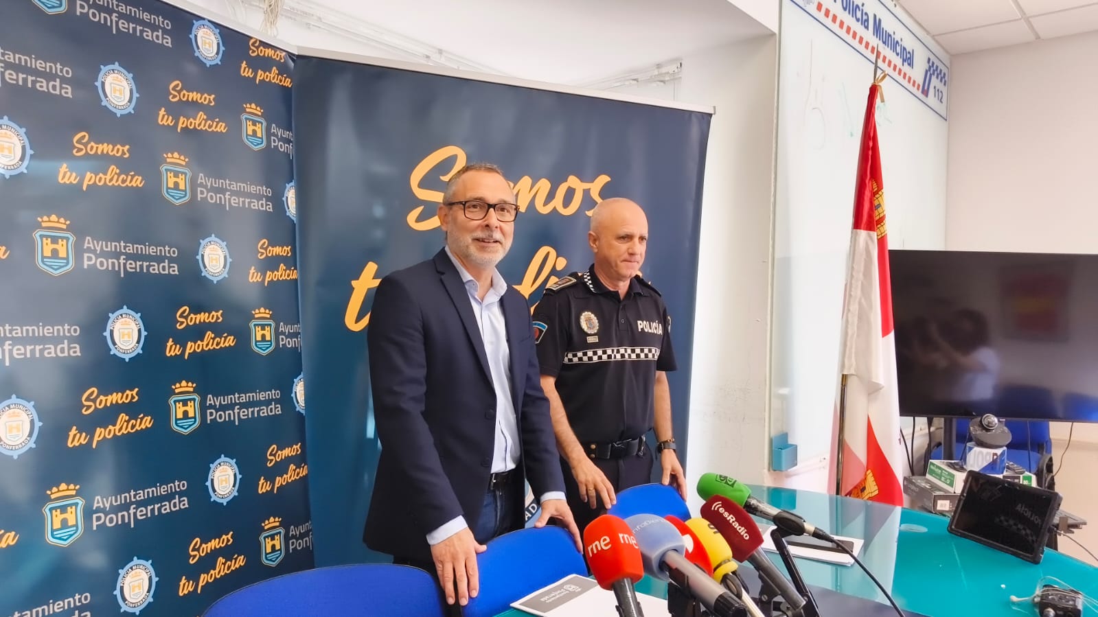 Cortina y Pereira durante la rueda de prensa. | MAR IGLESIAS
