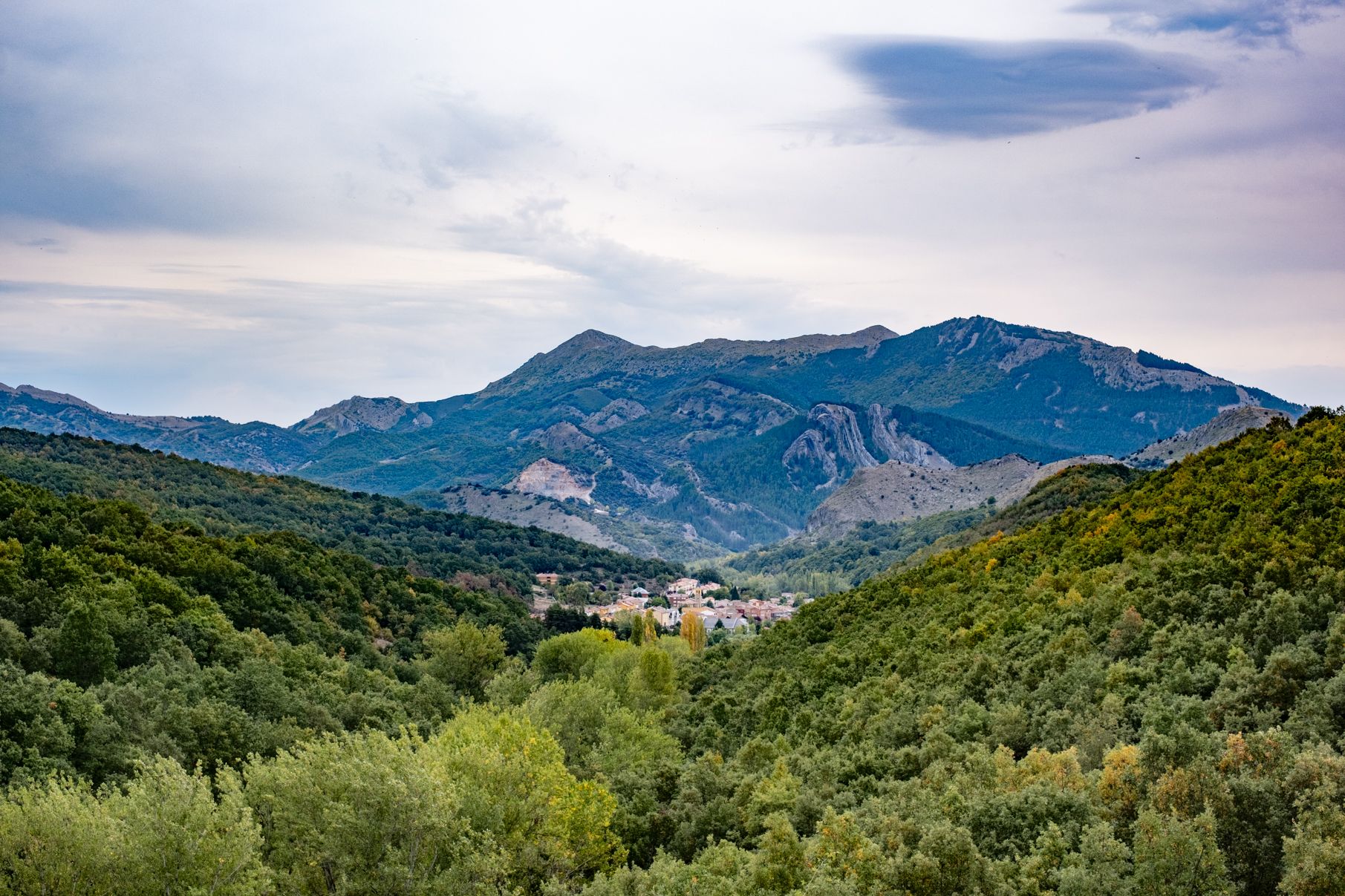 Vista de Sabero con el Pico Peñacorada al fondo. | VICENTE GARCÍA Vista de Sabero con el Pico Peñacorada al fondo. | VICENTE GARCÍA