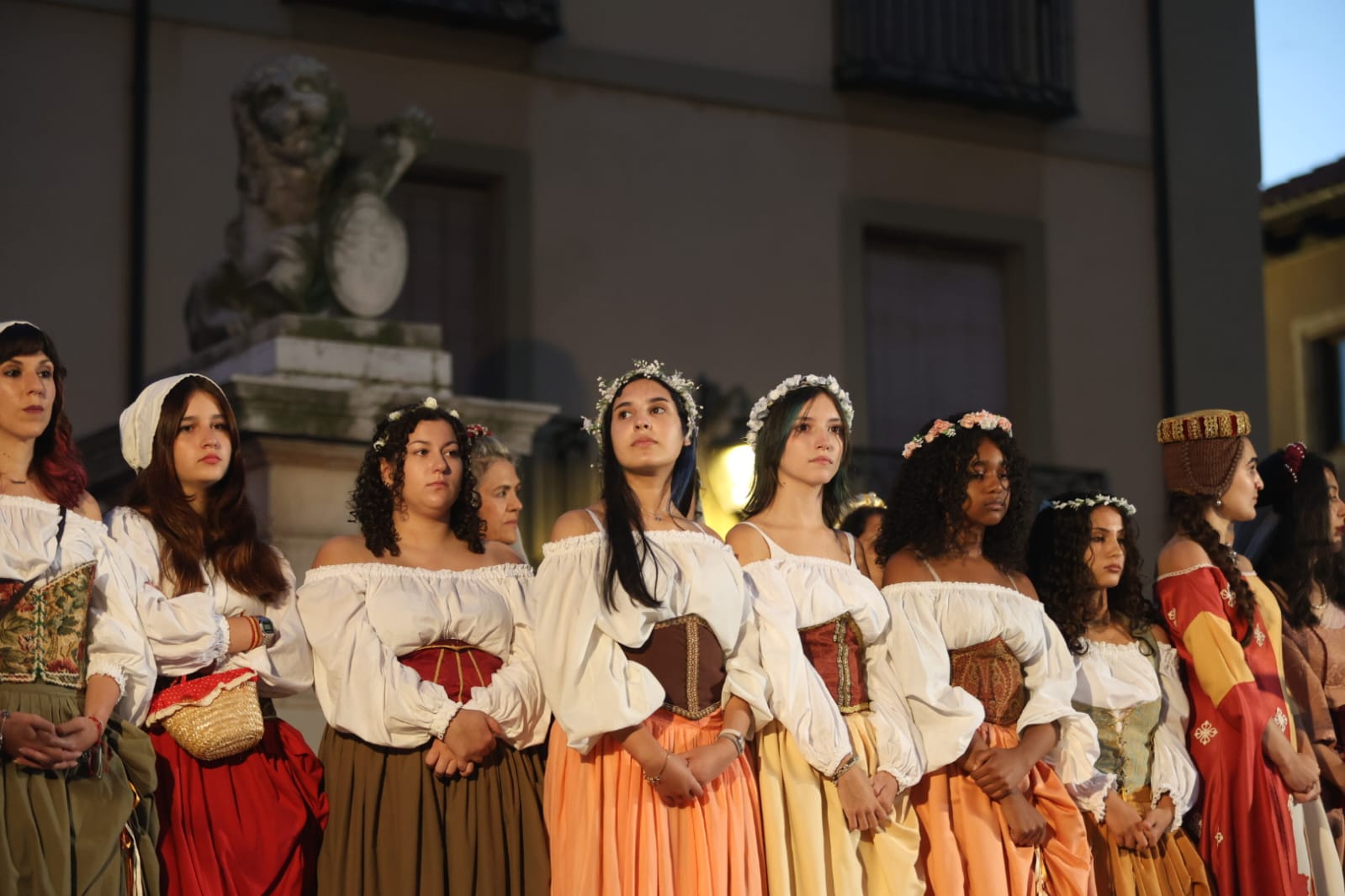 Tributo de las Cien Doncellas, en imágenes