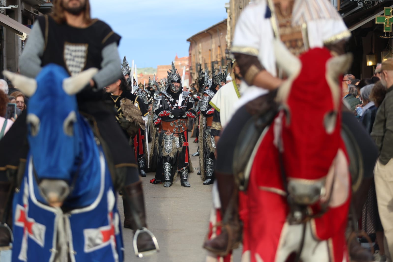 Tributo de las Cien Doncellas, en imágenes 