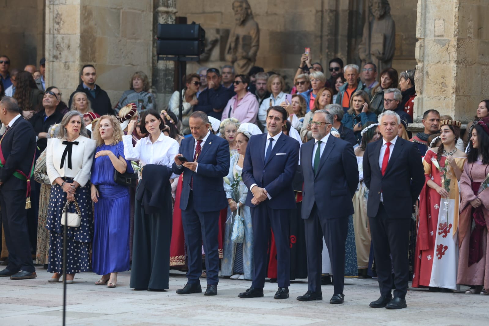 Debate del Foro u Oferta en la Ceremonia de las Cantaderas, en imágenes