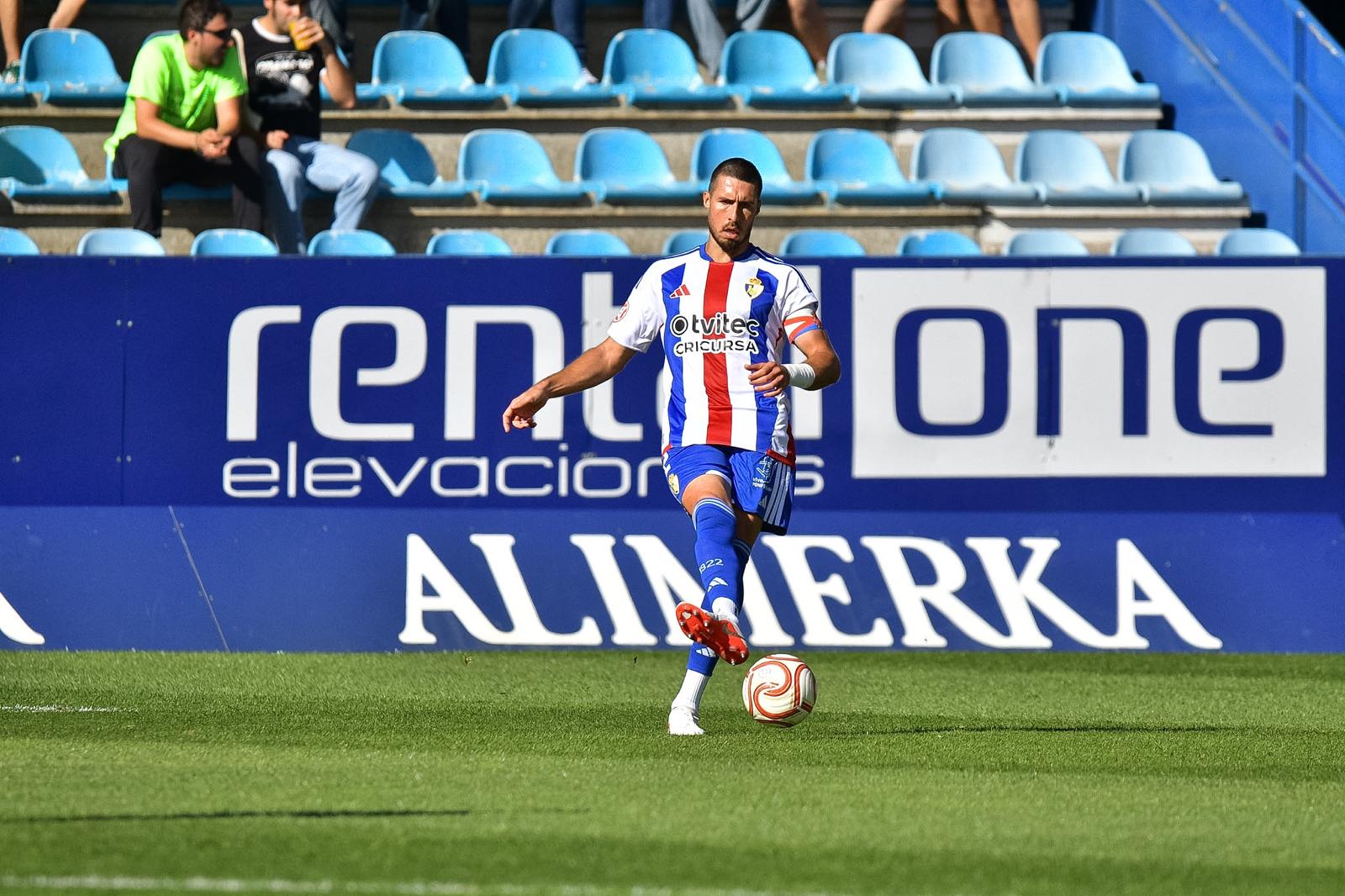 La Deportiva no falló en otra de las grandes citas en El Toralín. QUINITO (14)