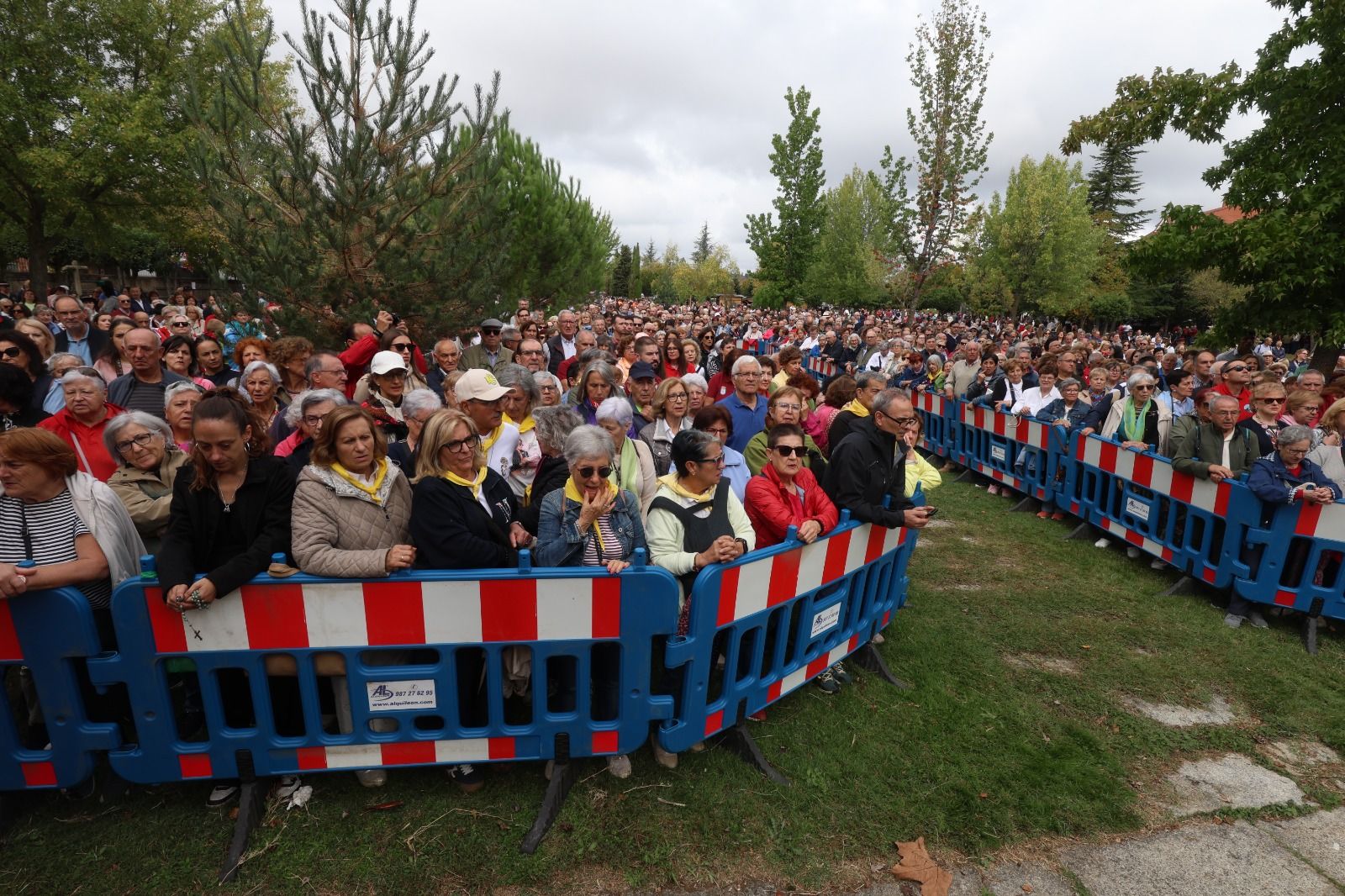 La Romería de San Froilán en La Virgen del Camino, en imágenes