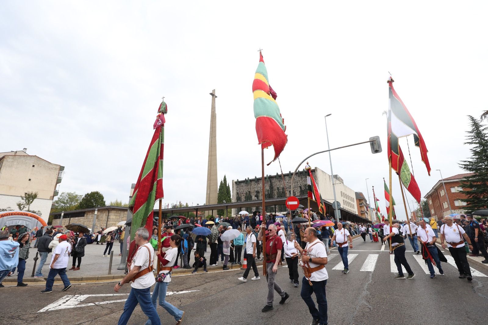 La Romería de San Froilán en La Virgen del Camino, en imágenes