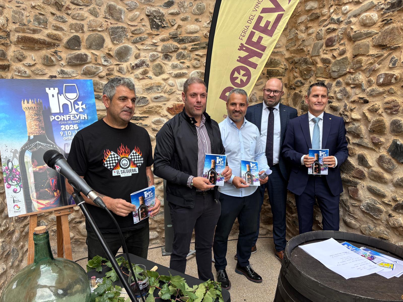 Presentación de la tercera edición de Ponfevin, la Feria del Vino de Ponferrada. | JAVIER FERNÁNDEZ