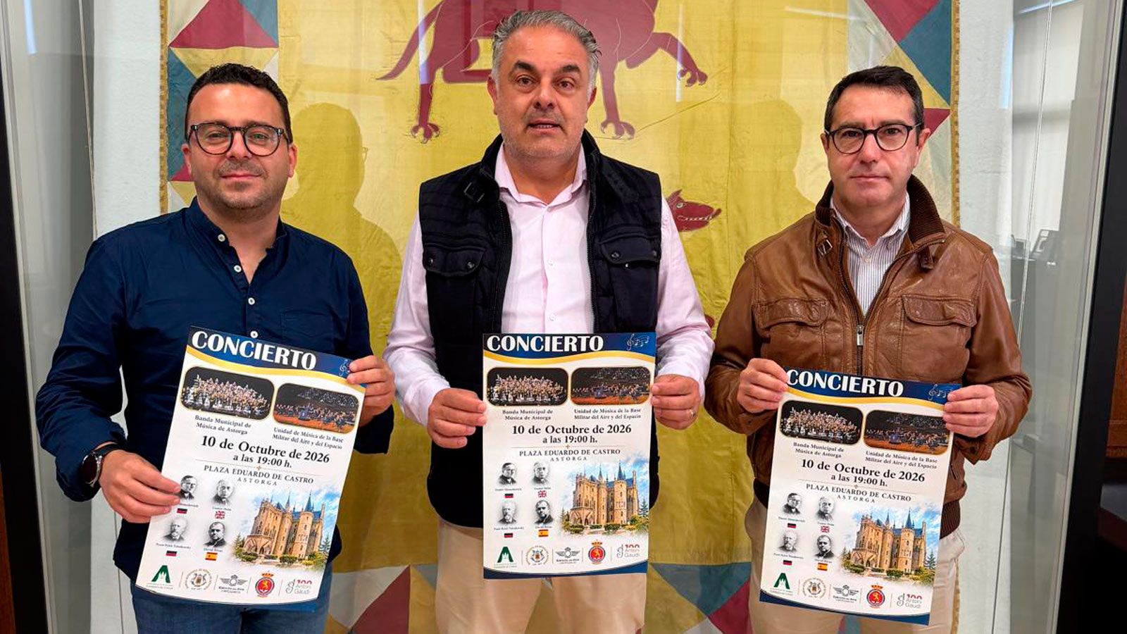 Un instante de la presentación del concierto que tendrá lugar este sábado en Astorga. | L.N.C