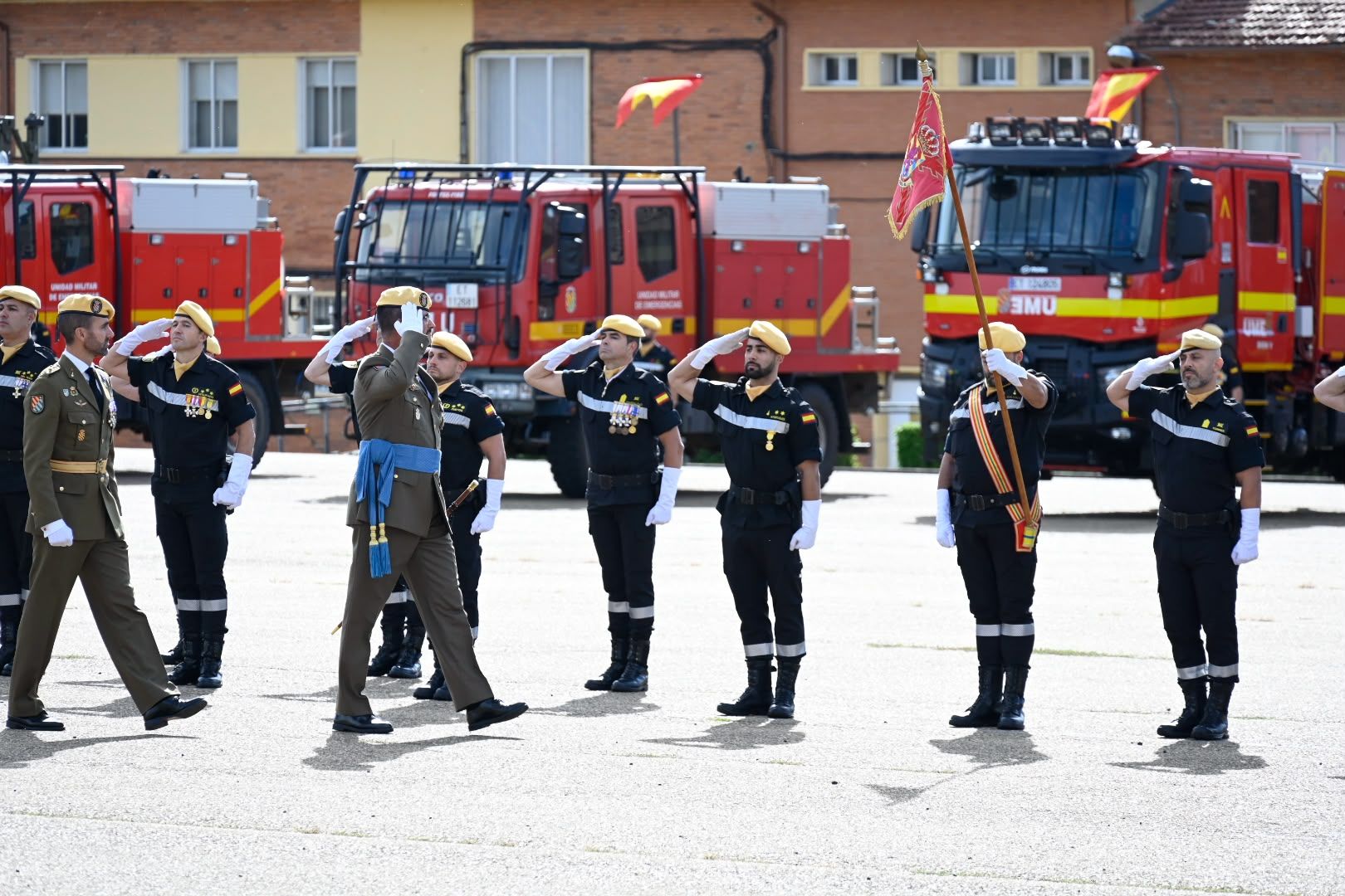 XXI aniversario de la Unidad Militar de Emergencias (UME), en imágenes 