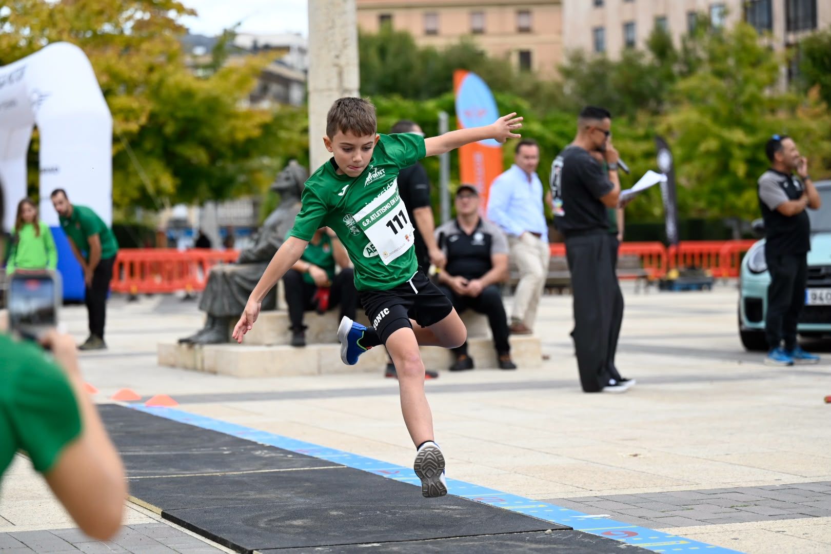 Atletismo en pleno San Marcos. | SAÚL ARÉN