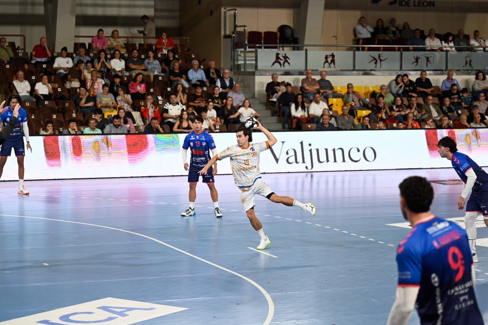 Ademar   Nava (1)