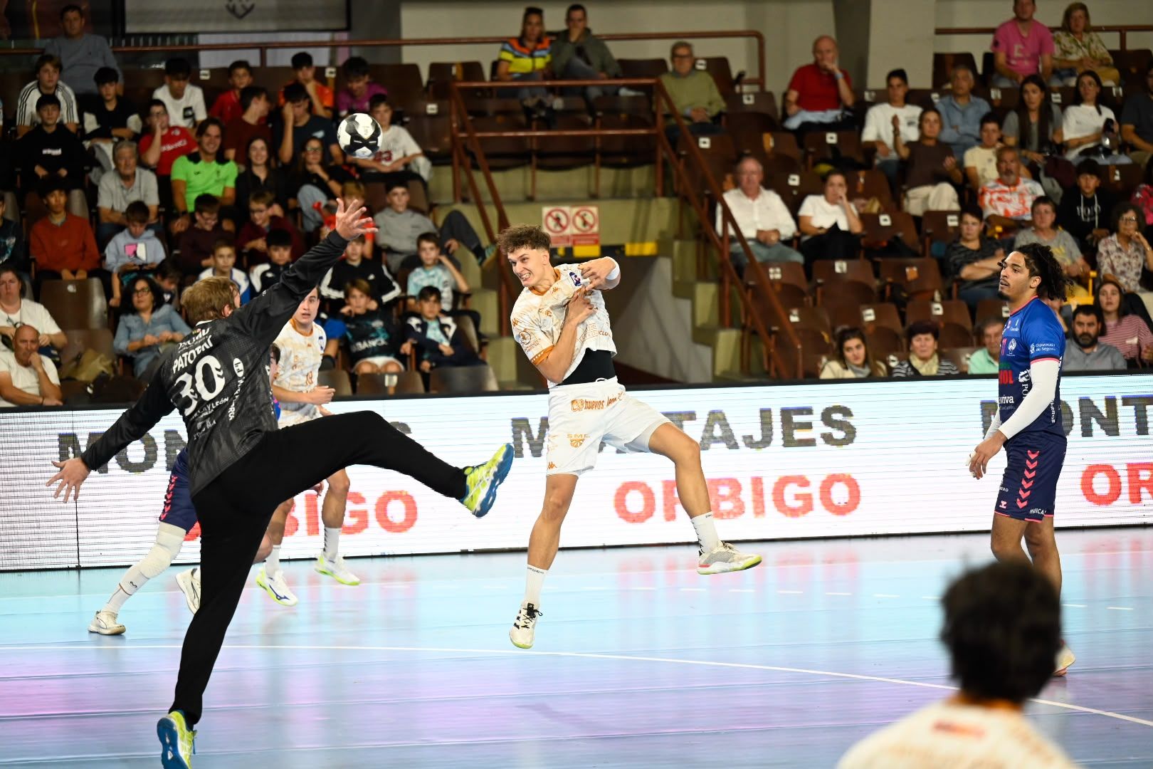 Ademar   Nava (2)